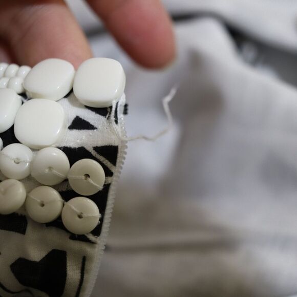 Ellen Tracy Black & White Mandala print Beaded Yoke Party Dress 14 - Picture 6 of 15